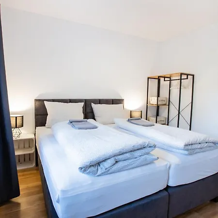 On The Outskirts Of Town With Balcony And Parking Space Wurzburg