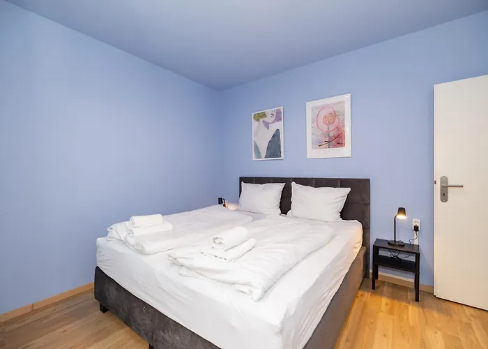 On The Outskirts Of Town With Balcony And Parking Space Würzburg